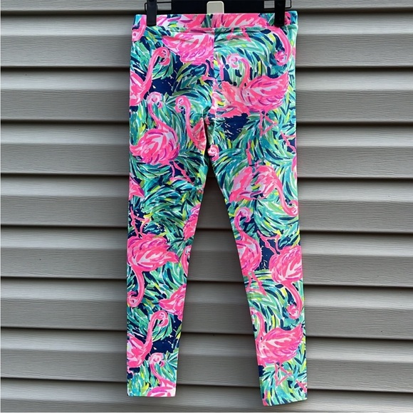 Lilly Pulitzer Girls Crop Leggings Flamingo size 12-14 Extra Large - Picture 2 of 4
